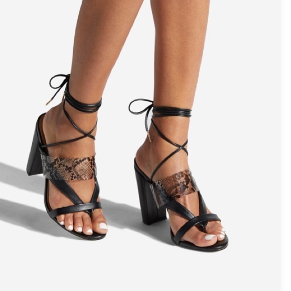 Shoe Dazzle Sylma Lace Up Sandal Size 10